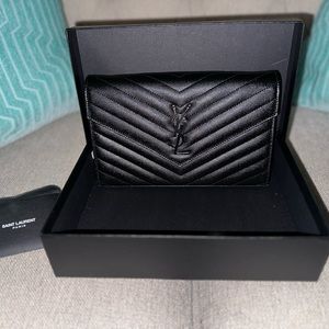 SAINT LAURENT
Monogramme mini quilted textured-leather shoulder bag